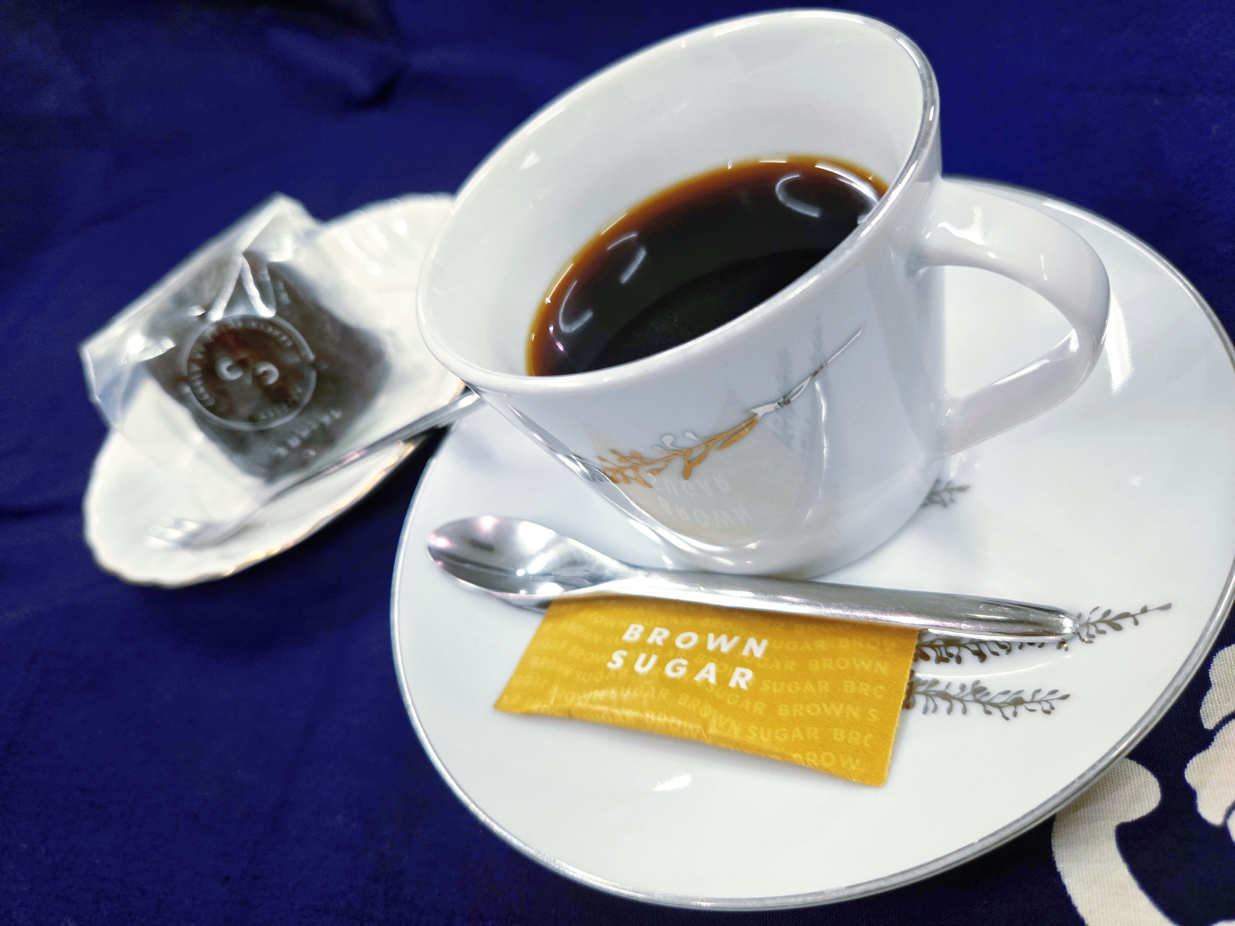 呈茶（イメージ）